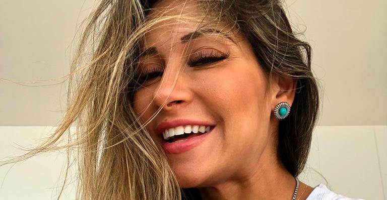 Mayra Cardi é criticada após fazer tatuagem e rebate: ”O corpo é meu”
