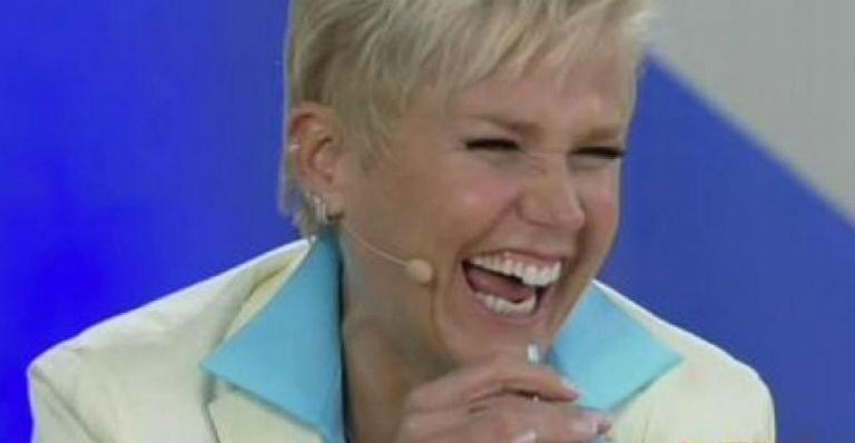 Xuxa Meneghel se diverte ao publicar caricatura em rede social: ”Não consigo olhar sem rir”
