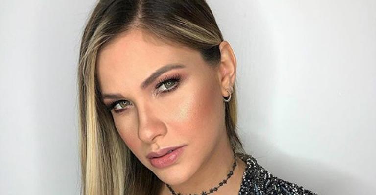 Andressa Suita revela ter ajuda da mãe para cuidar dos filhos: ”Parou a vida dela pra me ajudar”