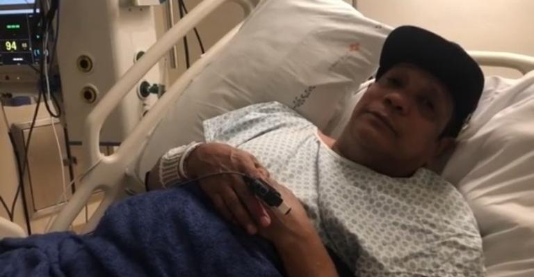 Após ser internado às pressas, Liminha revela seu atual estado de saúde chorando em cama de hospital