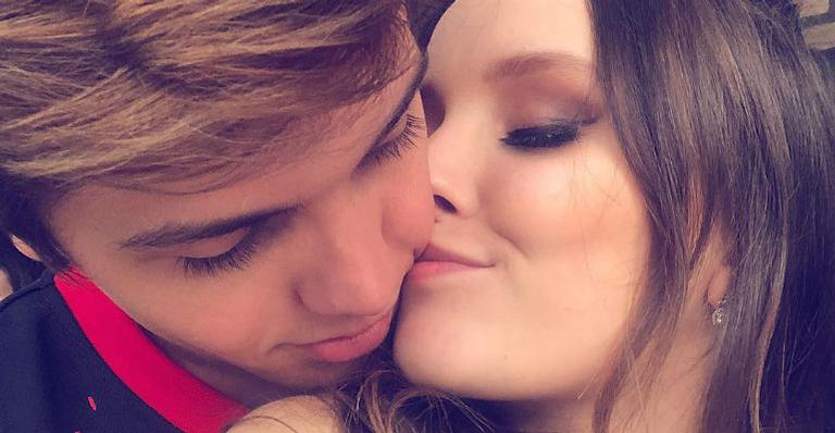 Larissa Manoela se declara para Leo Cidade em aniversário de namoro
