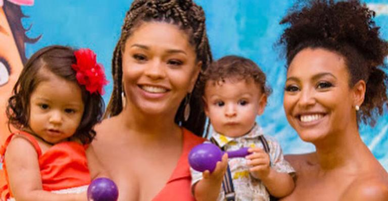 Fofura! Filhos de Sheron Menezzes e Juliana Alves aparecem juntinhos em clique: ”Amiguinho”
