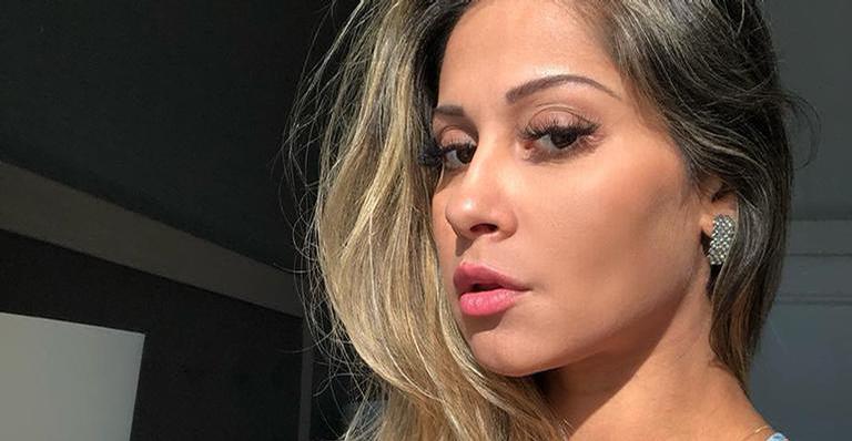 Mayra Cardi filma as próprias contrações e expõe na web