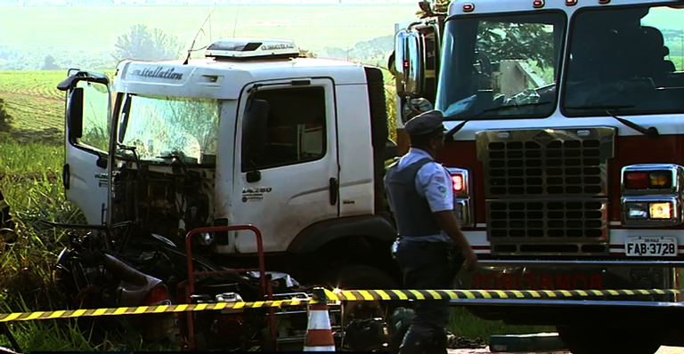 Dupla sertaneja morre em trágico acidente de carro
