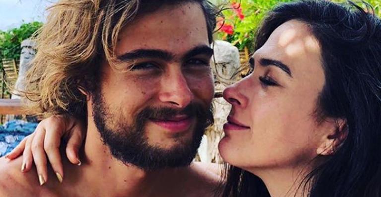 Tatá Werneck compartilha beijão em Rafael Vitti: ”Meu amor”