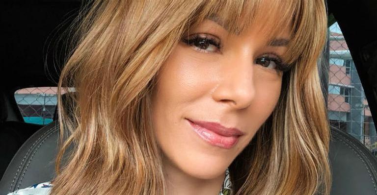Ana Furtado comemora a chegada de seus 45 anos com jantar chique em Paris