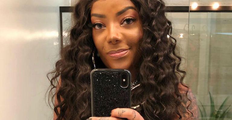 Ludmilla realiza sonho de ter sapato igual ao de Beyoncé: ”Basta ir à luta”