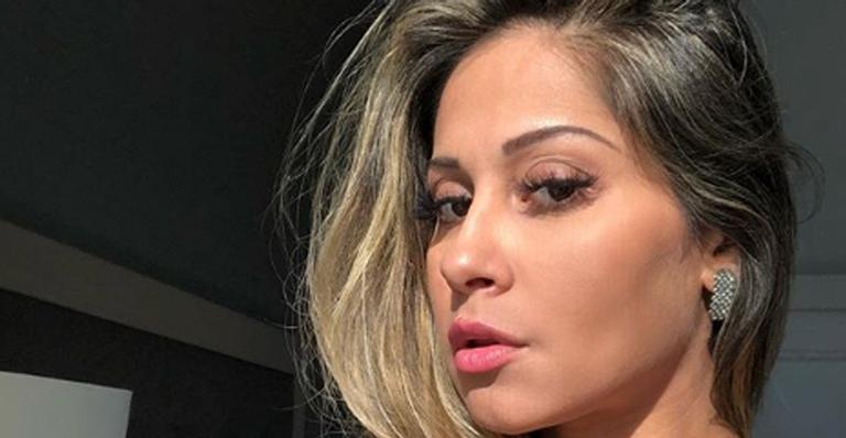 Mayra Cardi posta foto amamentando a filha e declara: ”Minha vida”