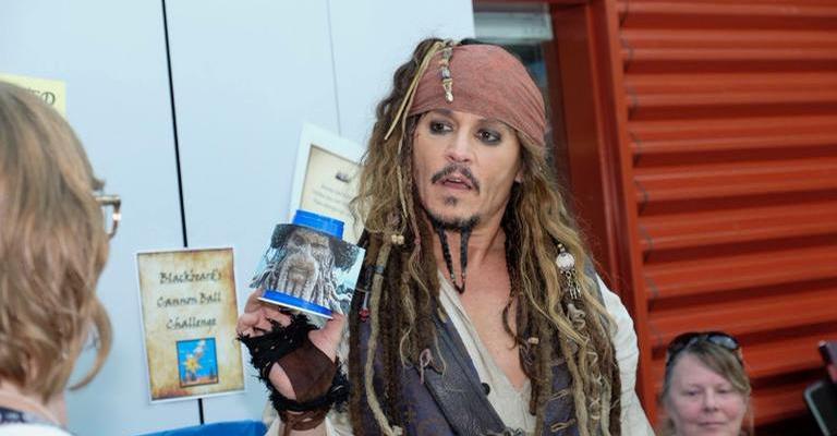 Adeus, capitão Jack Sparrow! Johnny Depp será substituído no próximo ‘Piratas do Caribe’