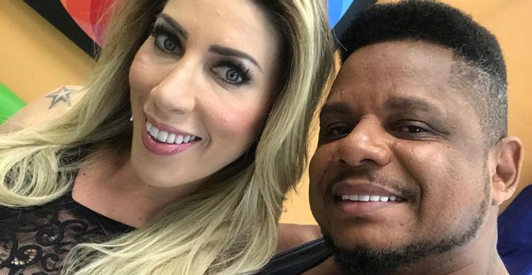 Tati Minerato e Marcelo Rocha se separam após 3 meses de casamento