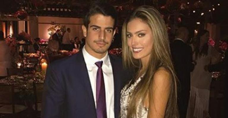 Fofos demais! Enzo Celulari é sensação na internet com namorada gata, Victória Grendene