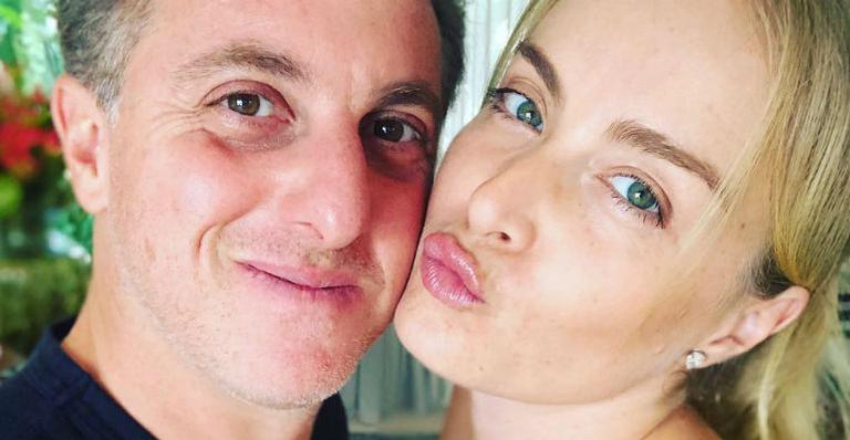 Luciano Huck celebra aniversário de casamento e se declara para Angélica