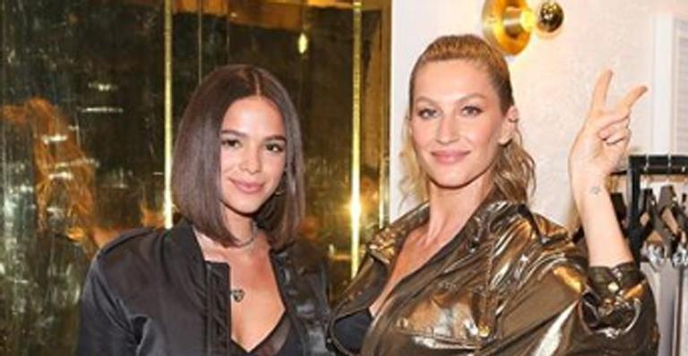 Com look ousado, Bruna Marquezine posa com Gisele Bündchen nos EUA
