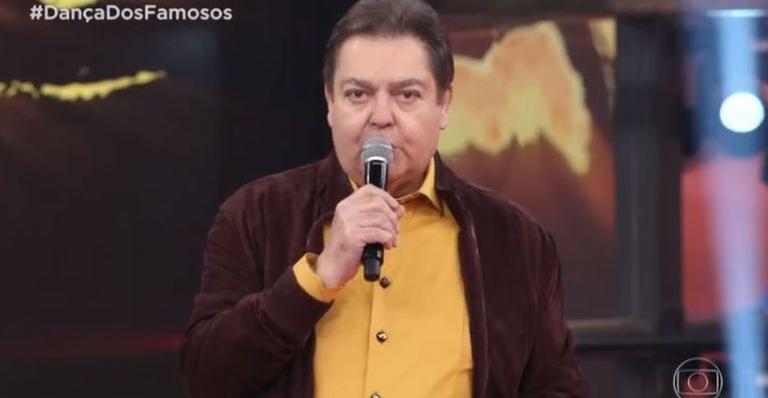 Faustão dá suposta alfinetada em Bolsonaro e manda recado de alerta