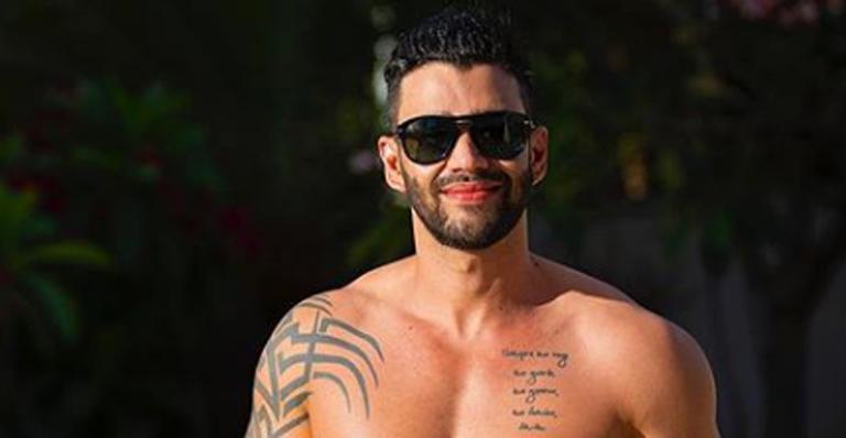Gusttavo Lima se derrete com clique do filho Samuel: ”Neném do papai”