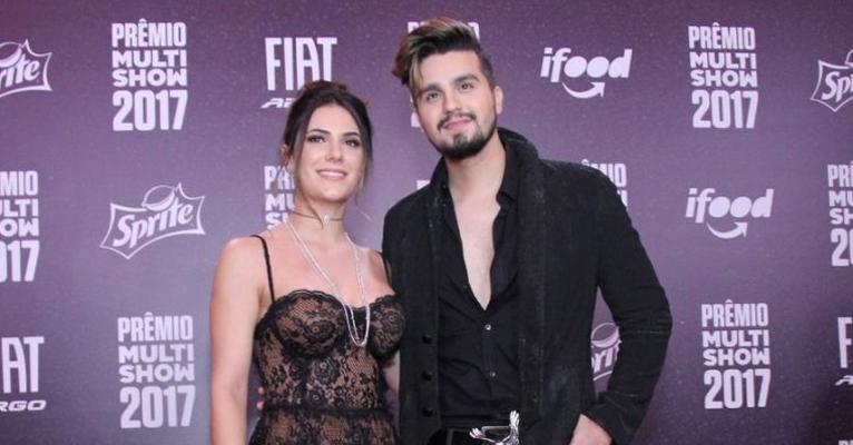 Namorada de Luan Santana, Jade Magalhães, é aprovada em trabalho final da faculdade e comemora