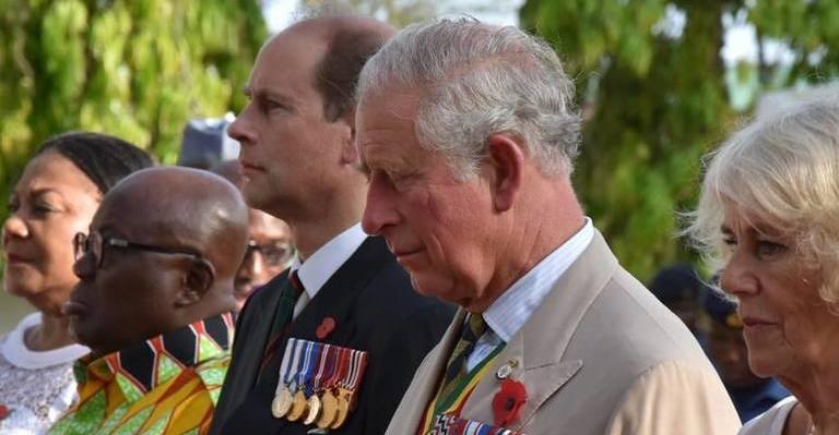 Príncipe William fica chateado que seu pai, Príncipe Charles, não passa tempo com netos