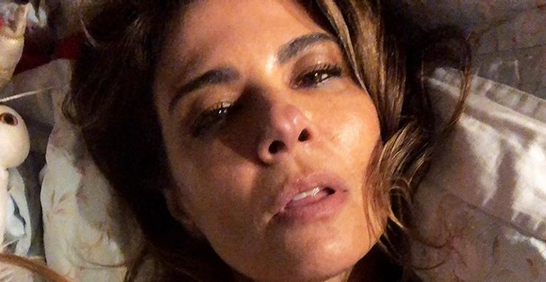 Look ousado com transparência de Luciana Gimenez rouba a cena no Teleton