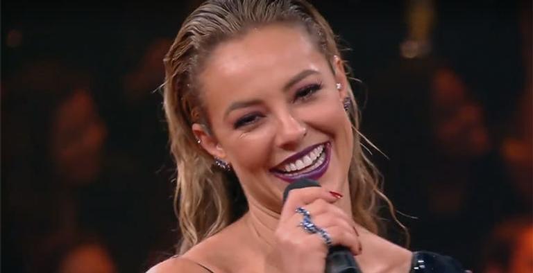 Paolla Oliveira se lança como cantora; Confira o videoclipe