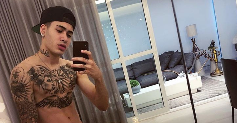 Kevinho sofre acidente no palco e leva pontos no rosto: ”Fiquei muito chateado”