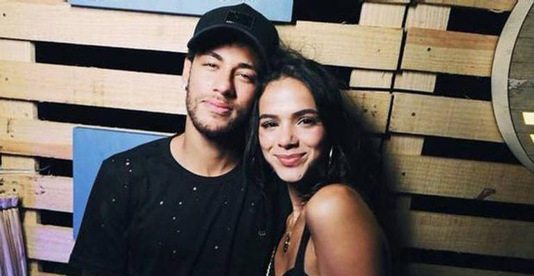 Neymar Jr. some com a maior lembrança que tinha de Bruna Marquezine