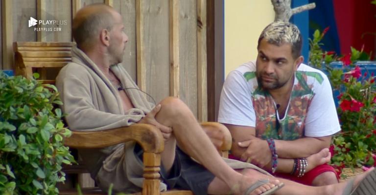 Rafael Ilha acusa Evandro de desrespeitar Nadja após expulsão