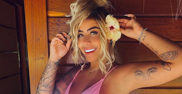 Irmã de Neymar Jr., Rafaella Santos exibe resultado de procedimento estético