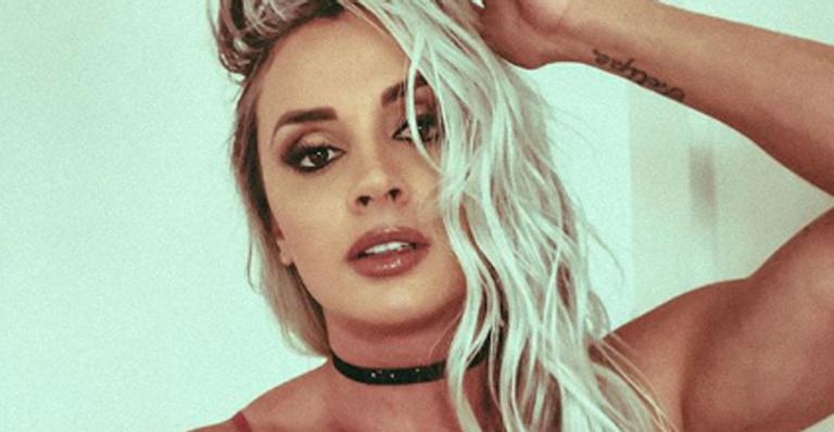 Recém-separada, Juju Salimeni ousa com foto sensual