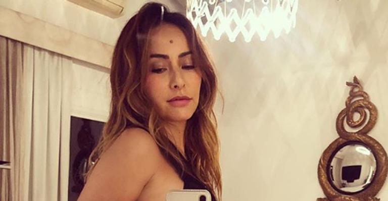 Prestes a dar à luz, Sabrina Sato mostra barriga e desabafa: ”Só falta nascer”’