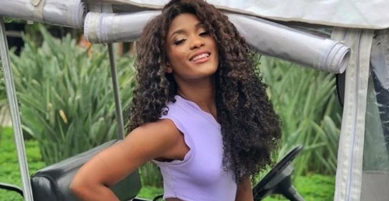 Erika Januza anuncia que será a musa da Vai Vai no Carnaval de São Paulo em 2019