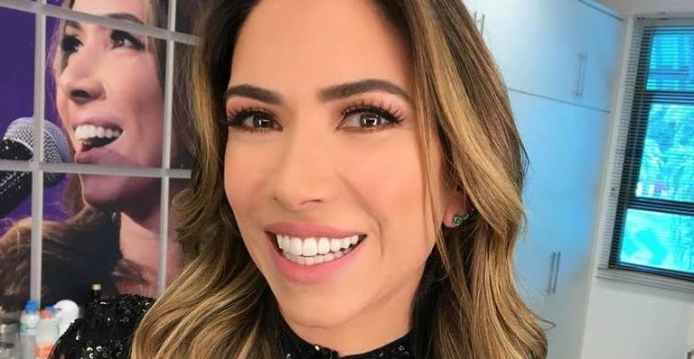 Patricia Abravanel exibe barriguinha de grávida durante treino