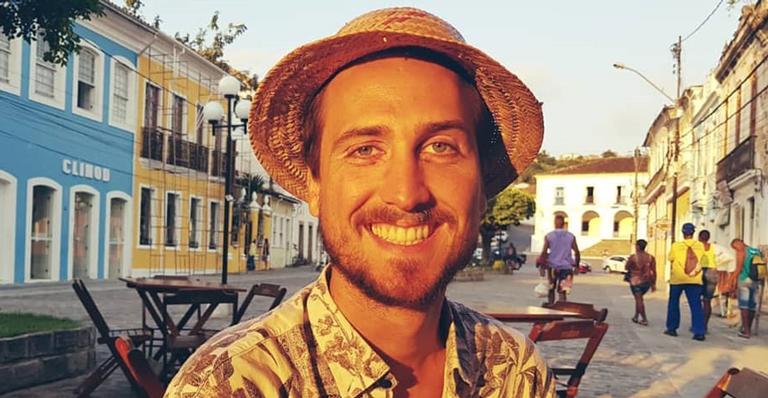 Igor Angelkorte desabafa sobre o seu vitiligo: ”Rejeitava minhas marcas”
