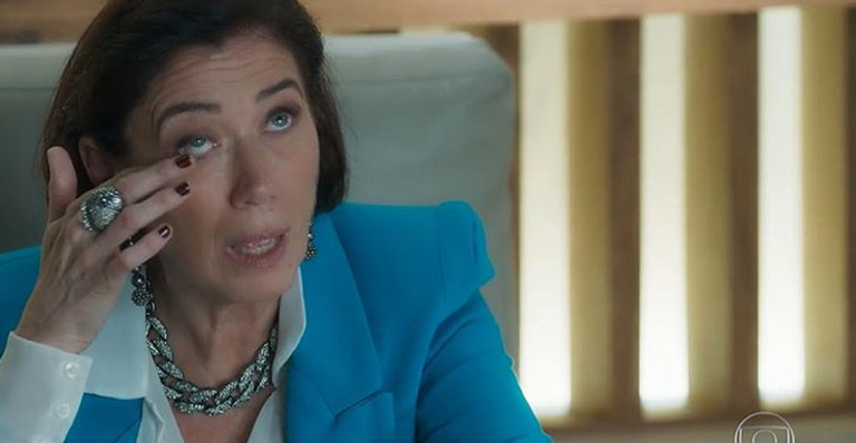 Lília Cabral chora em cena de ‘O Sétimo Guardião’ e agradece Tony Ramos e Yanna Lavigne
