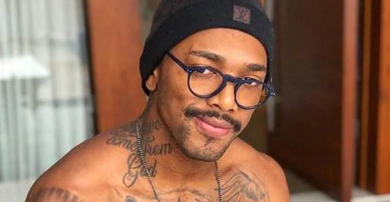 Nego do Borel ostenta carrão luxuoso de R$346 mil