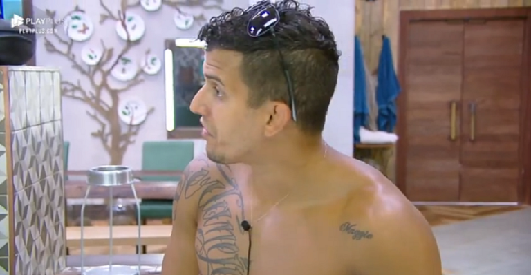 ‘A Fazenda’: Felipe Sertanejo detona Evandro Santo: ‘Ela saiu por causa dele’