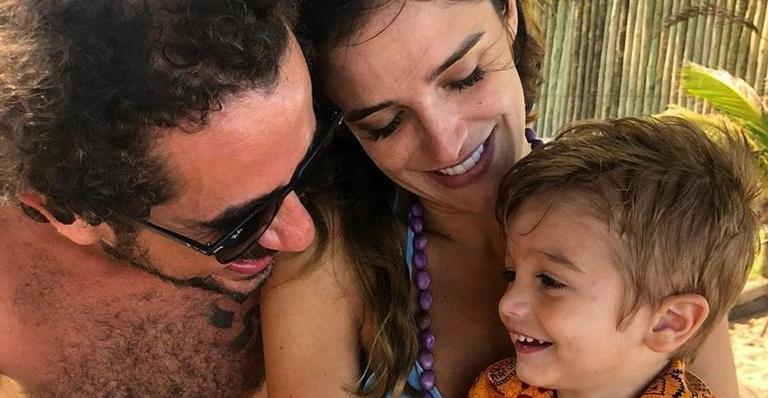 Rafa Brites faz desabafo sobre maternidade: ”Fora a mãe, tem a Rafaella!”