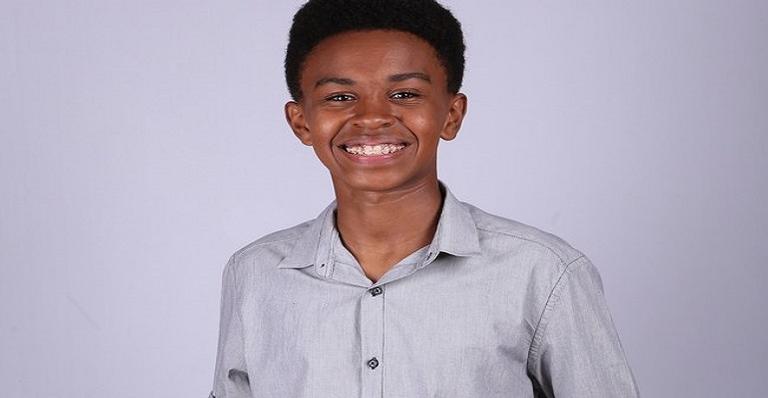 Jean Paulo Campos assina com a Record e apresentará ‘Dancing Brasil Junior’