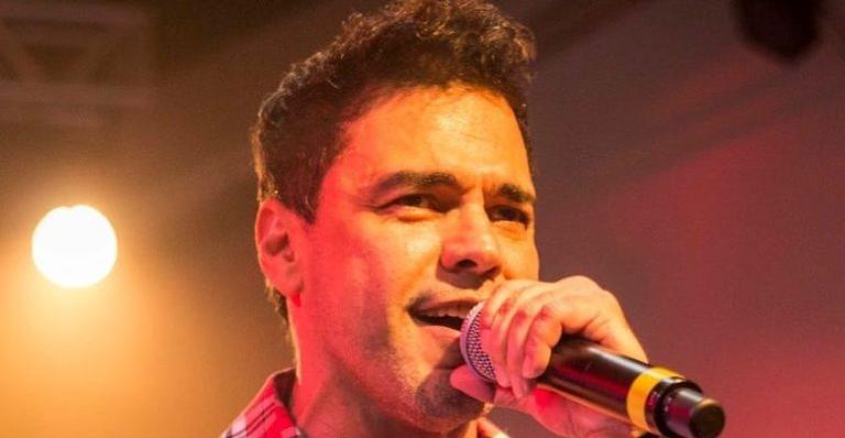 Zezé Di Camargo rouba corações de fãs com clique e internauta admite: ”Me faz perder o juízo”