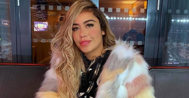 Irmã de Neymar, Rafaella Santos fala sobre cirurgia plástica: ”Levantei, era muito para baixo”