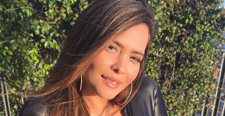 Geisy Arruda coloca bumbum para jogo em foto hipersensual e deixa fãs enlouquecidos