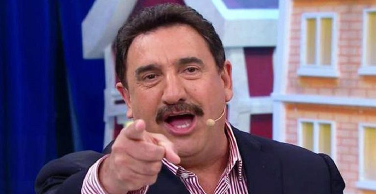 Ratinho desabafa sobre Brasil: ‘Como é que a gente vai regular em um país desse?’