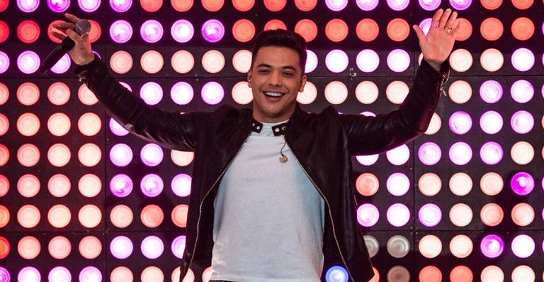 Wesley Safadão mostra raras fotos do caçula, Dom, e encanta seguidores
