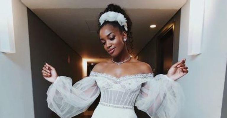 IZA abre o álbum de fotos de seu casamento com o empresário musical, Sérgio Santos