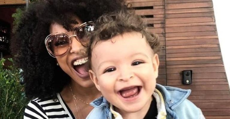 Sheron Menezzes batiza o filho, Benjamin, em cerimônia emocionante dentro do Cristo Redentor