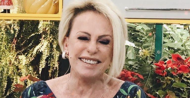 De férias na Costa Rica, Ana Maria Braga brinca na piscina com netos: ”Não resisti”