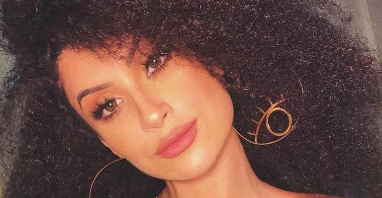 Bianca Andrade volta a se envolver em polêmica após postar foto com cabelo black power