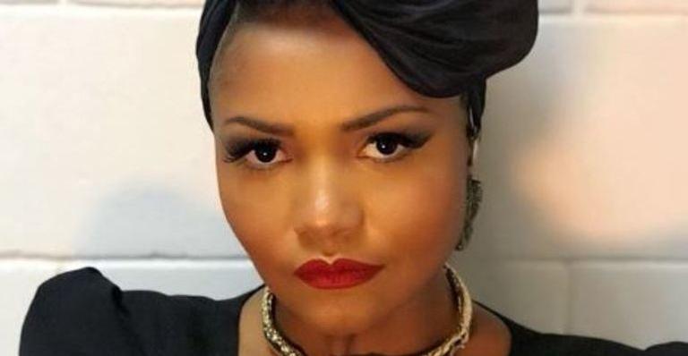 Gaby Amarantos exalta liberdade ao mostrar marcação de genitália em biquíni: Minha pepeca é incrível