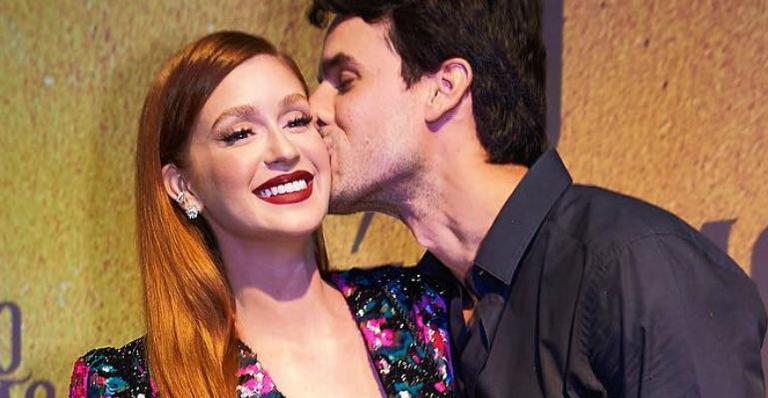 Marina Ruy Barbosa comemora 3 anos com Alexandre Negrão e ganha surpresa romântica