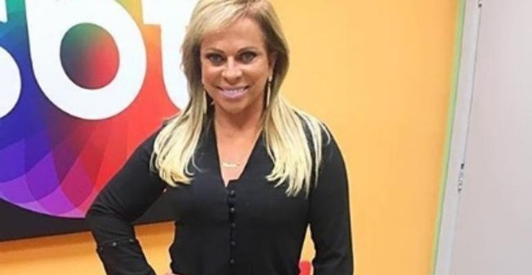 Aos 61 anos, Christina Rocha surpreende ao exibir corpão de biquíni: ”Melhor que qualquer novinha”