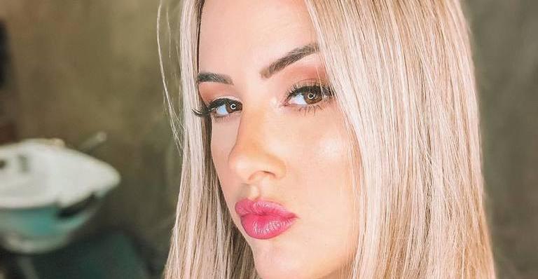 Na cama, ex-BBB Patrícia Leitte aposta em clique ousado e exibe corpão: ”Pura sensualidade”
